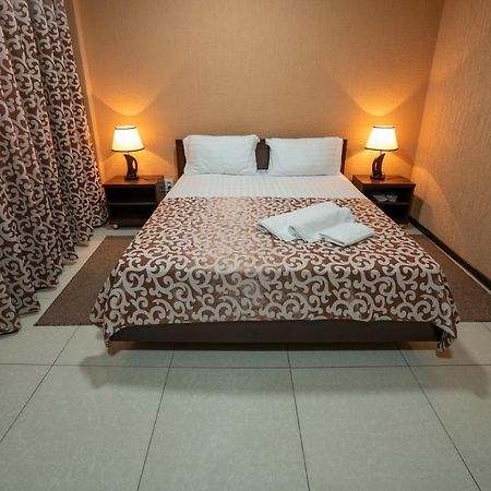 Rohat Hotel Chilonzor Tachkent Extérieur photo