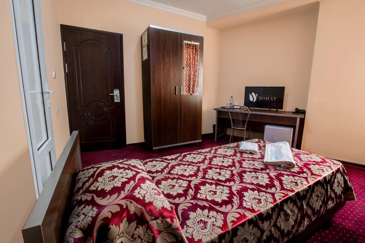 Rohat Hotel Chilonzor Tachkent Extérieur photo
