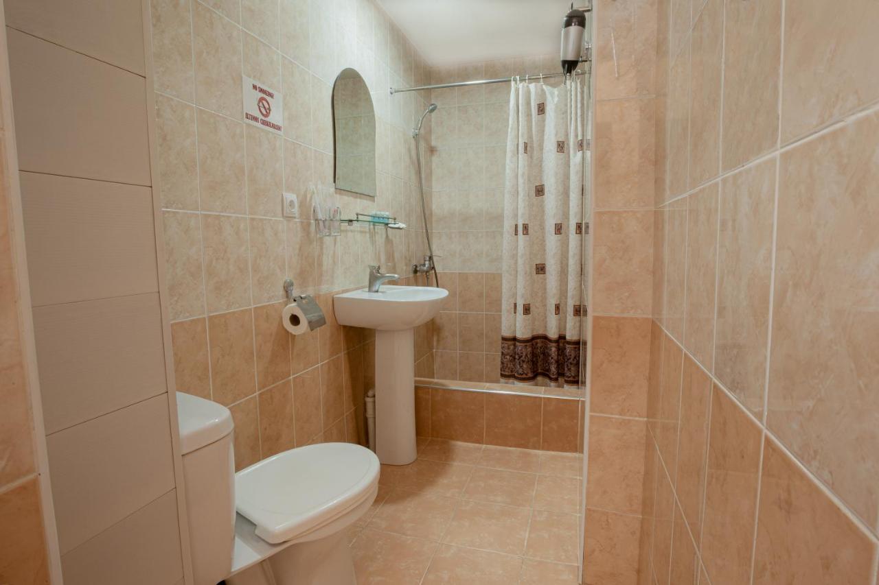 Rohat Hotel Chilonzor Tachkent Extérieur photo